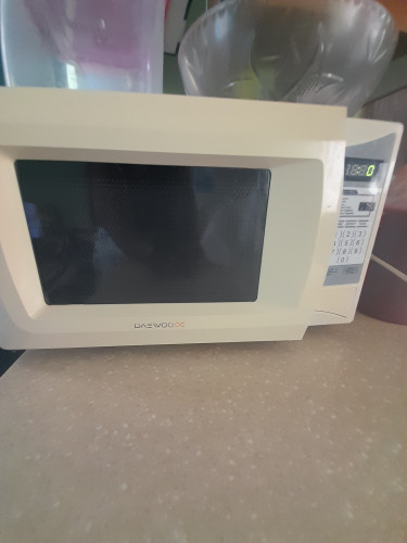 Used Microwave  Works Excellent 