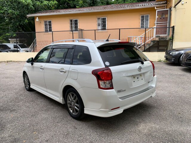 2014 Toyota Corolla Fielder G WXB