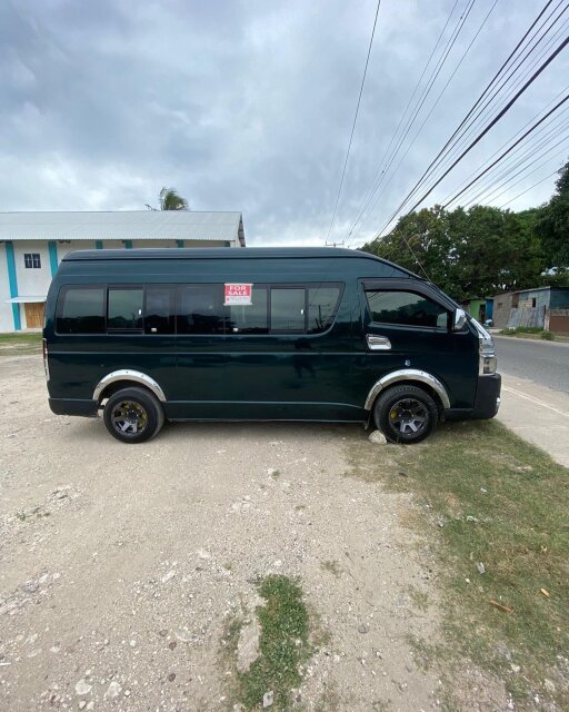 2008 TOYOTA HIACE