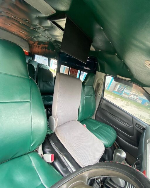 2008 TOYOTA HIACE