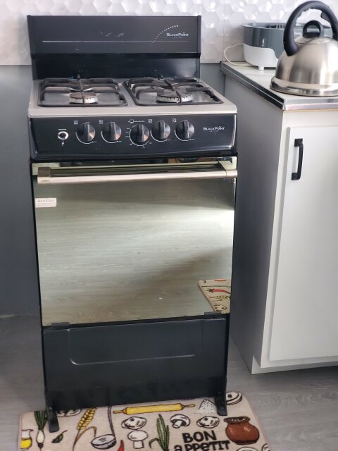 4 Burner Gas Stove