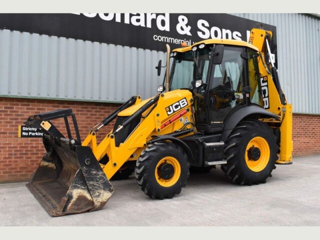 JCB 3CX BACKHOE LOADER