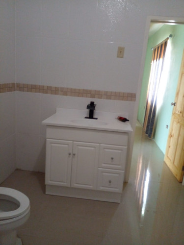 Newly Renovated 3 Bedroom House For Rent