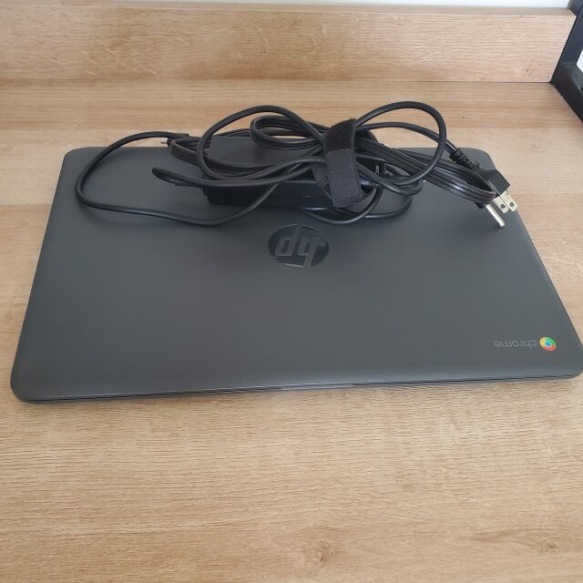 HP Touchscreen Chromebook