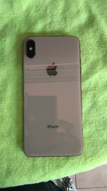 IPHONE XSMAX FACTORY UNLOCKED 256GB