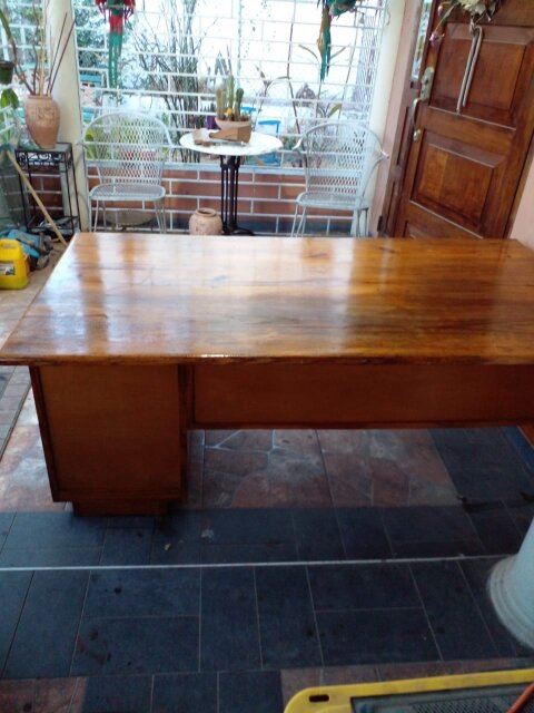 Large Hard Wood Desk