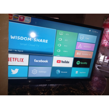 43 Inch Blackpoint Smart Tv 