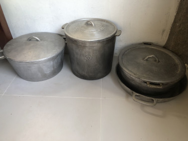 Pots For Sale 15k Each
