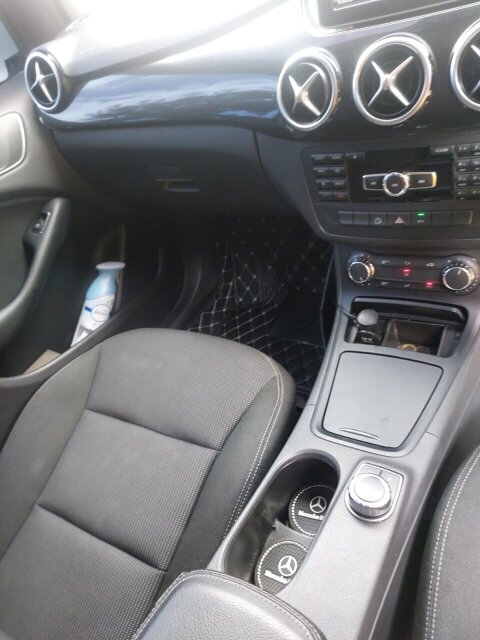 2013 B180 Mercedes Benz