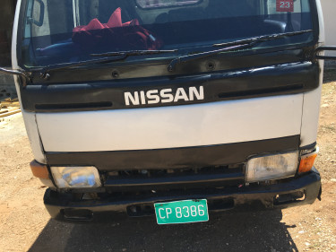 Nissan Atlas