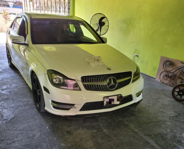 C300 Mercedes Benz