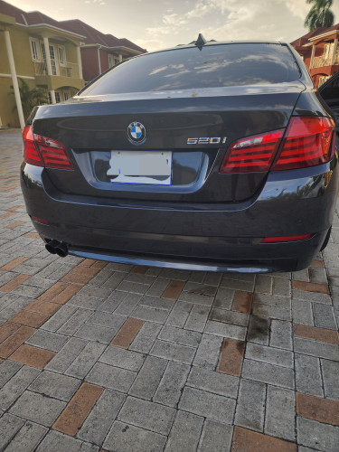 2012 BMW 520i