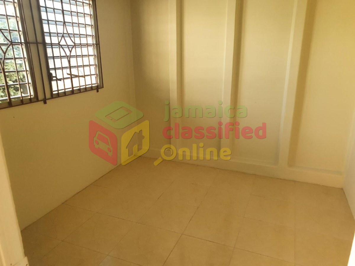 2 Bedroom for rent in St Catherine Kingston St Andrew Houses