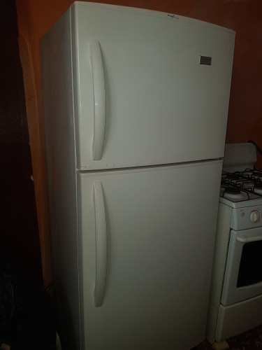 Frigidaire Refrigerator 14 Cu Ft FOR SALE