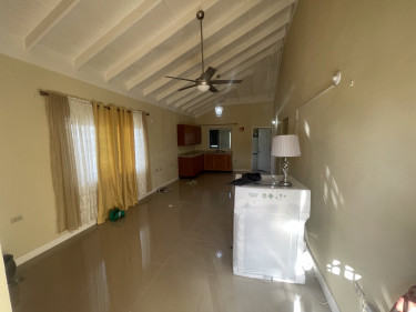 Hellshire 2 Bedroom 1 Bth House With Land For Rent