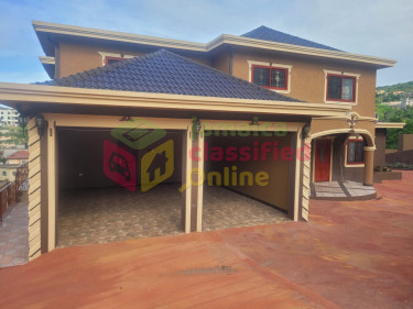 Luxury 2 Storey 4 Bedroom 4 Bath House