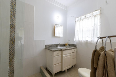 2 Bedroom Apartment For Rent In Bogue Montego Bay 
