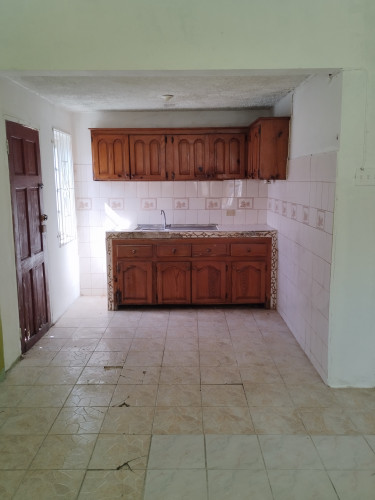 4 Bedroom 2 Bath Fixer-upper House For Sale