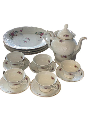 Tea Set, Gold Trimmed, Rose Decor, W/dinner Plates