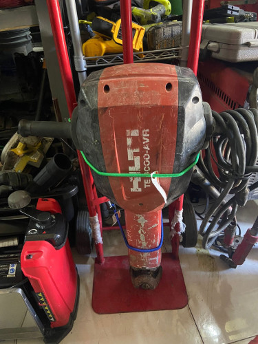 Hilti Jack Hammer 