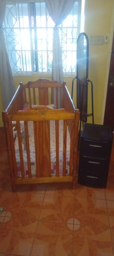 Baby Crib, Mirror And Drawers