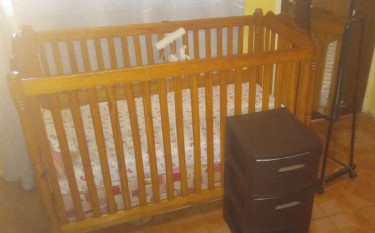 Baby Crib, Mirror And Drawers