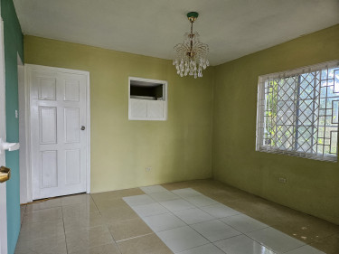 1 Bedroom/Bath, Living, Kitchen, Veranda/Wash Area