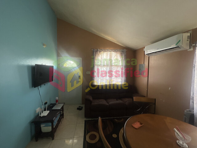 2 Bedroom House In Gated Community Fully Furnished