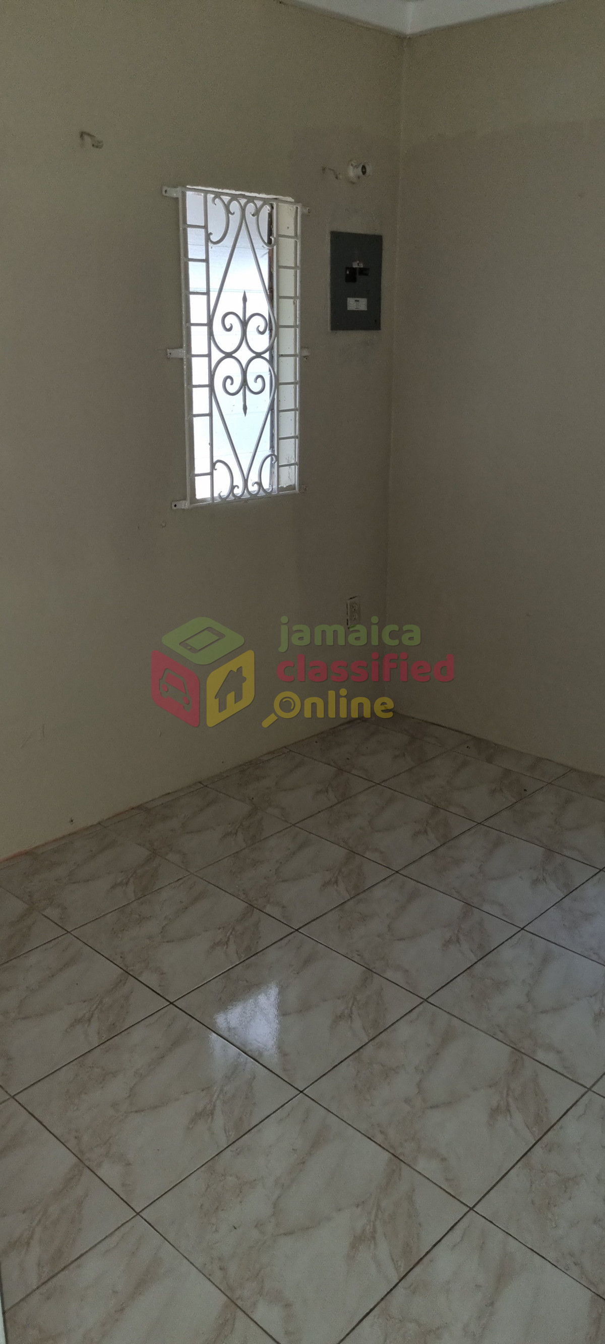 For Rent: 1 Bedroom, 1 Bathroom Studio In Greater Portmore St Catherine