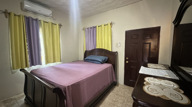 2 Bedroom 1 Bath Furnished Apartment 