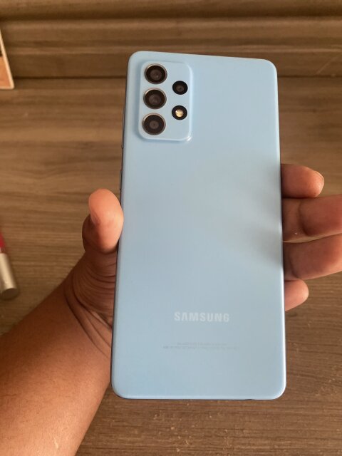 Samsung Galaxy A52