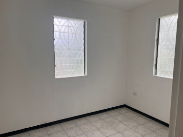 4 Bedroom/2 Bathroom House For RENT