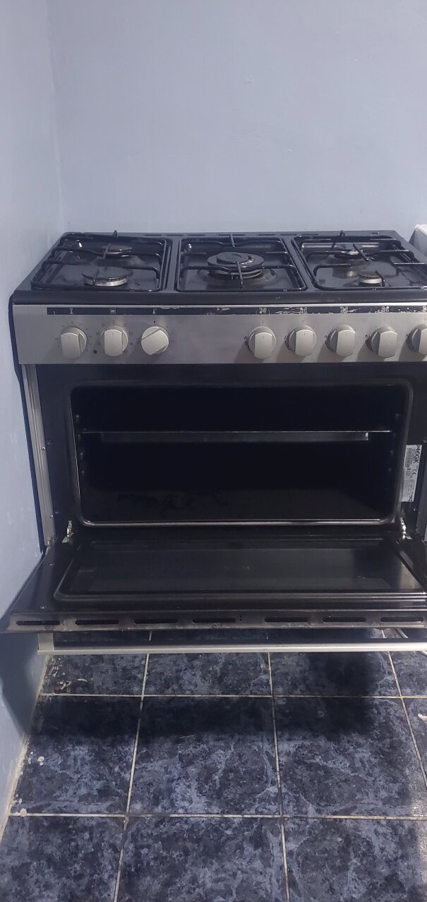 logik dual fuel range cooker