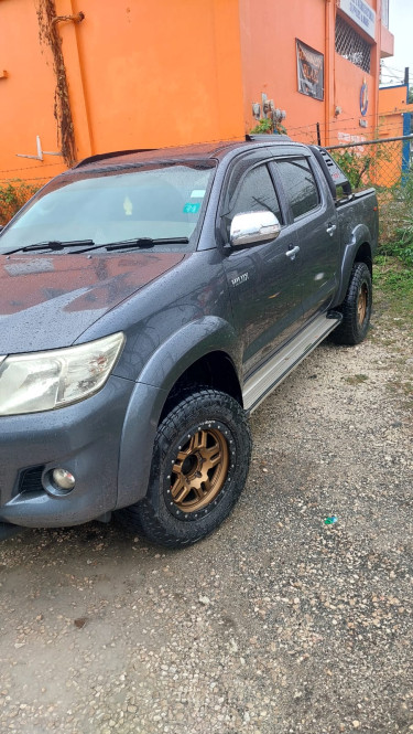 2014 Toyota Hilux 4x4