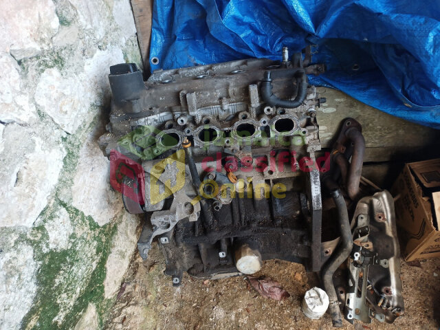 Nissan/Renault HR16DE I4 Engine Stripped