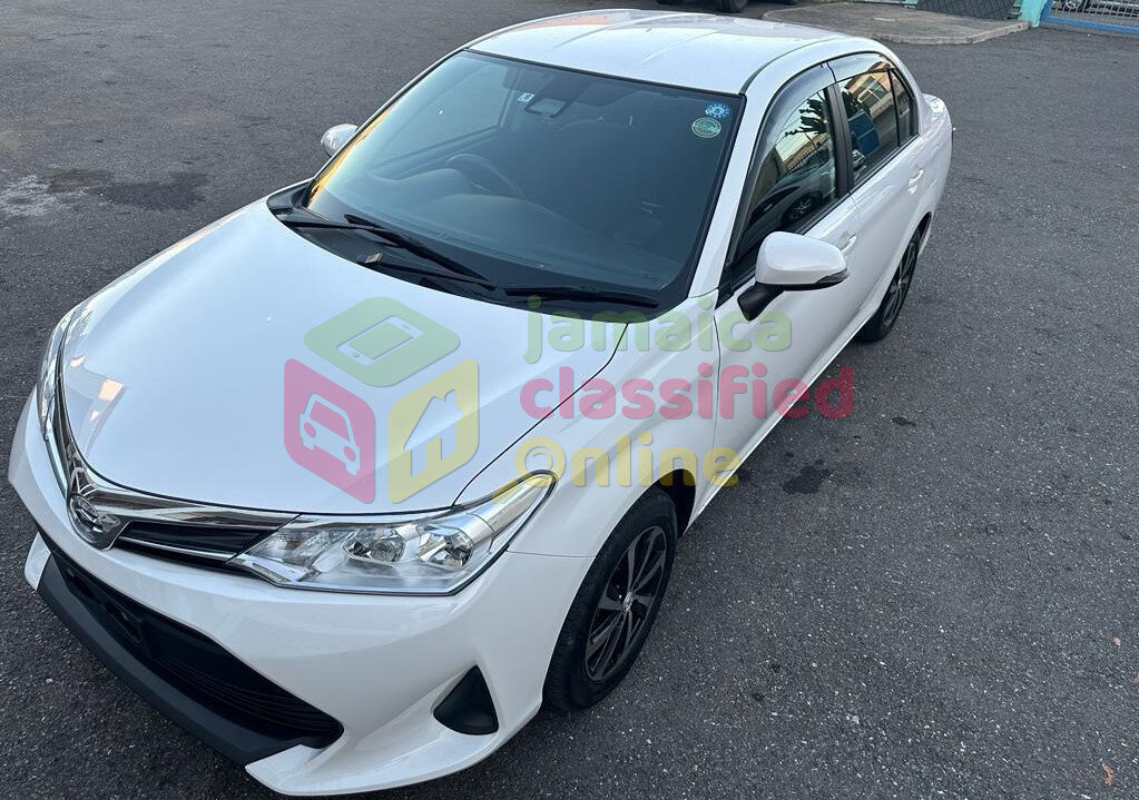 NEW 2021 TOYOTA COROLLA