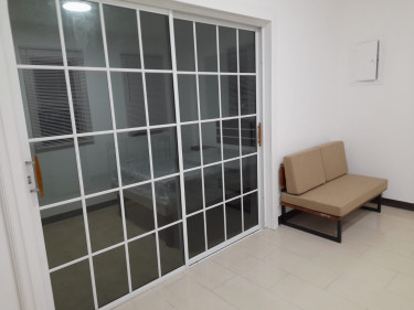 Furnished Modern 1 Bedroom Apartments