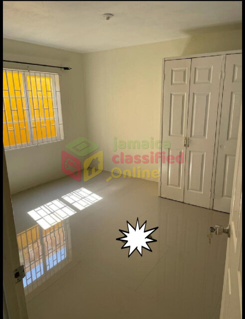 Self Contained 2 Bedroom And 2 Bathroom