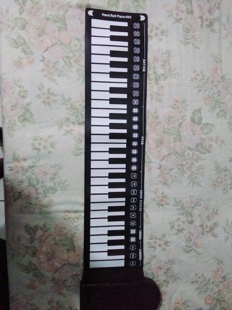 Hand Roll Piano 49k