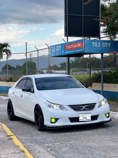 2010 Toyota Mark X