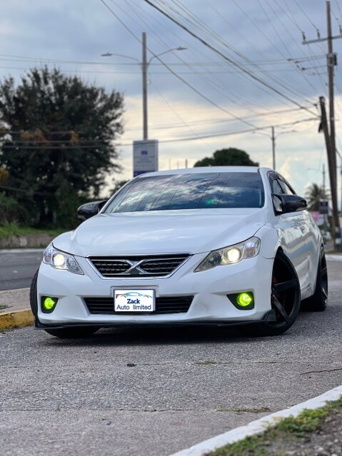 2010 Toyota Mark X