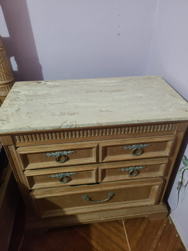 Migrating Sale: Dining Set, King Size Bedroom Set 