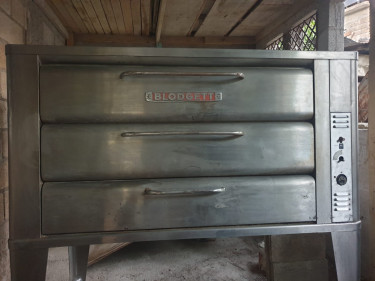 Commercial Oven-981 Blodgett