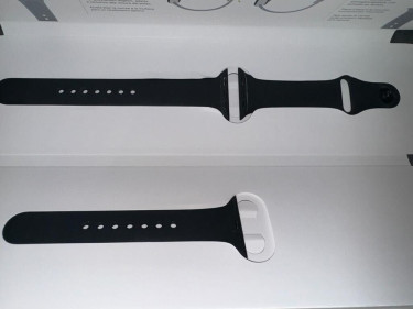 Apple Watch Series 6 40mm Aluminum With Black Band