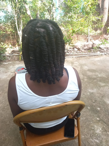 We Offer Affordable Braiding Service For Everyone 