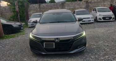 HONDA ACCORD TOURING 2018