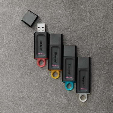 USB Flash Drive - 64 GB / 128GB / 256GB