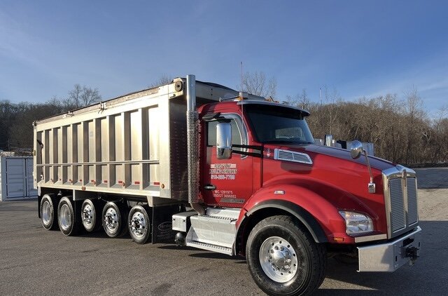 2016 Kenworth T880 12x4 Five Axle Dump Truck