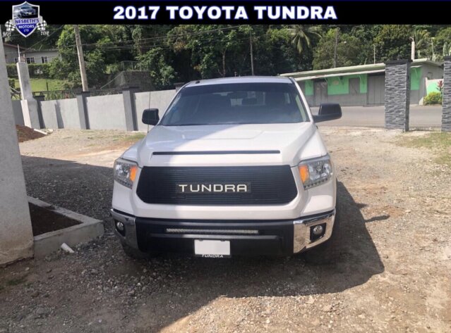 2017 TOYOTA TUNDRA