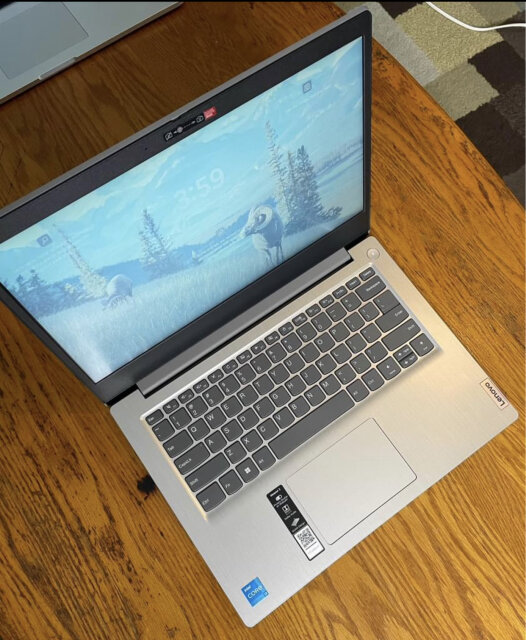 Levovo Ideapad 3